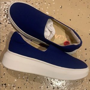 Sam Edelman Cobalt Blue Slip Ons-SZ7- NWOBox- 🎇💎